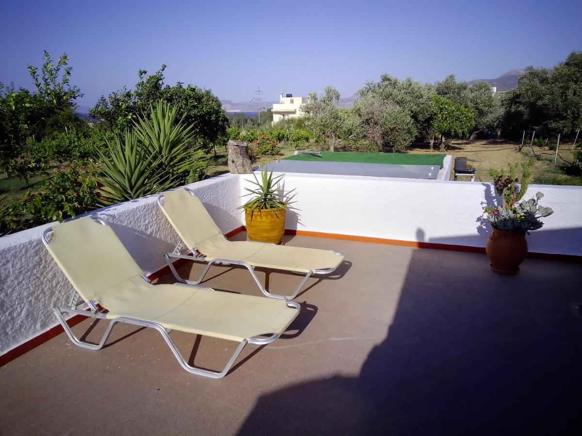 Ampelia Apartment